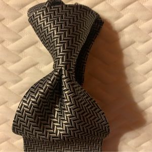 Paul Fredrick Men’s Necktie in Herringbone Gray Multi Woven